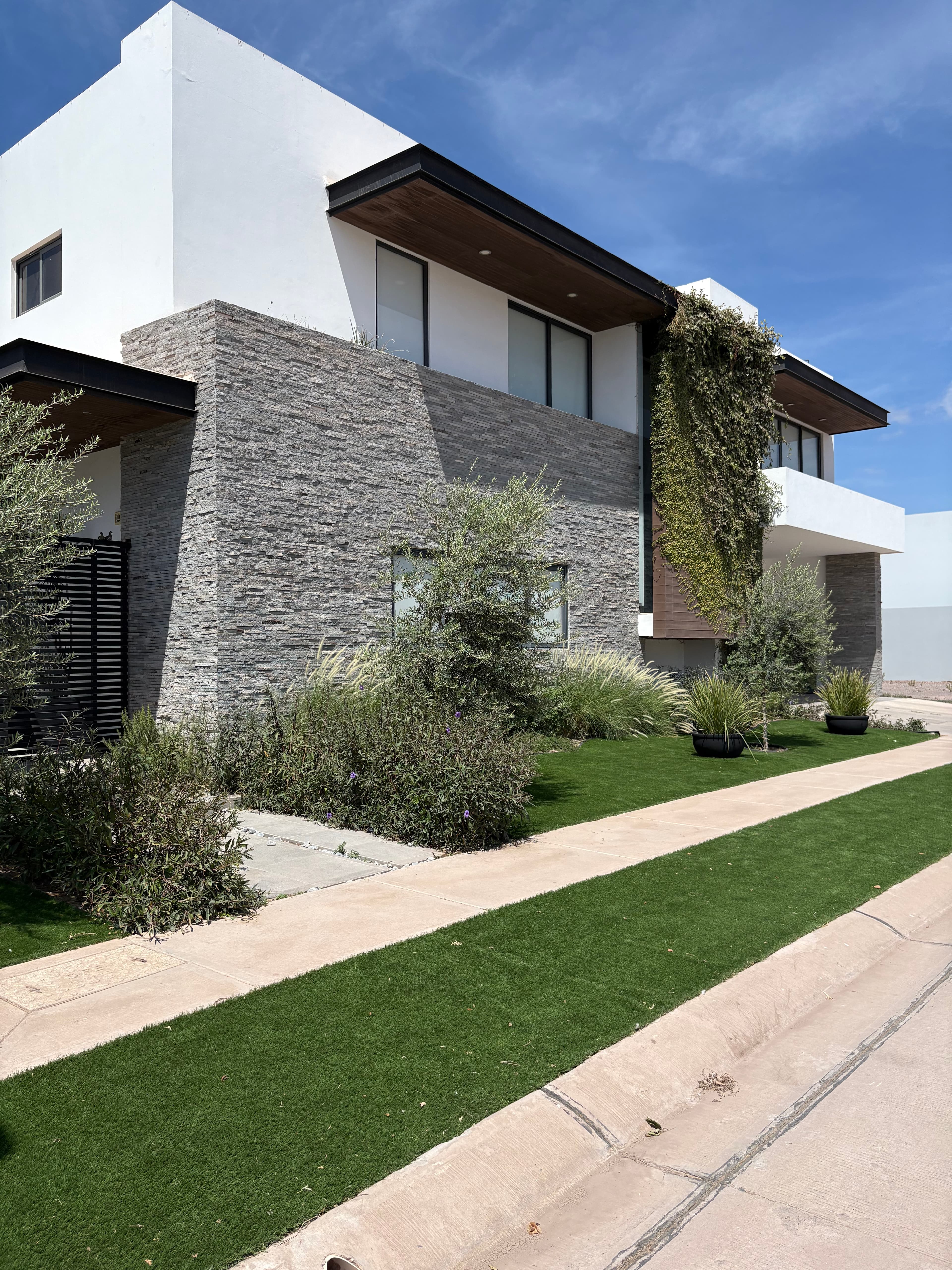 Pasto Sintético Residencial 2